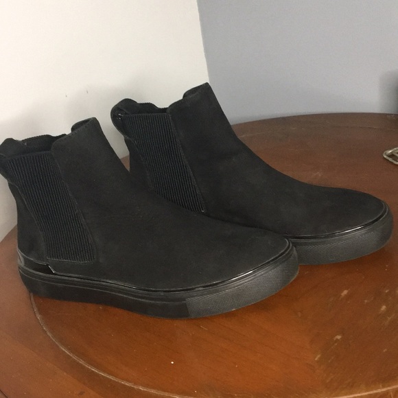 Wishbone Suede Booties - Picture 4 of 4